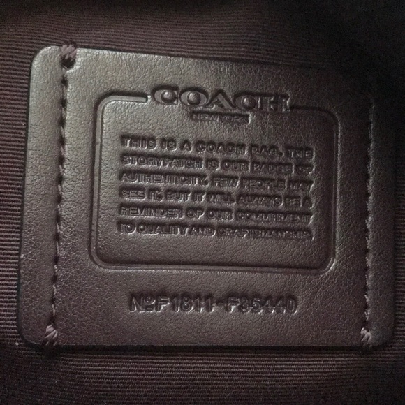 Red Camo Coach crossbody - Picture 8 of 8